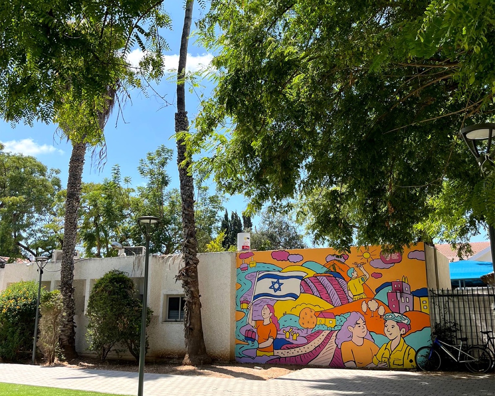 Garin Tzabar Community Wall Art